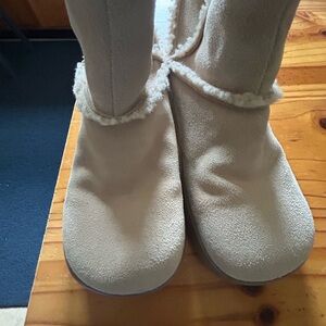 Rocket Dog Cream Winter Boots